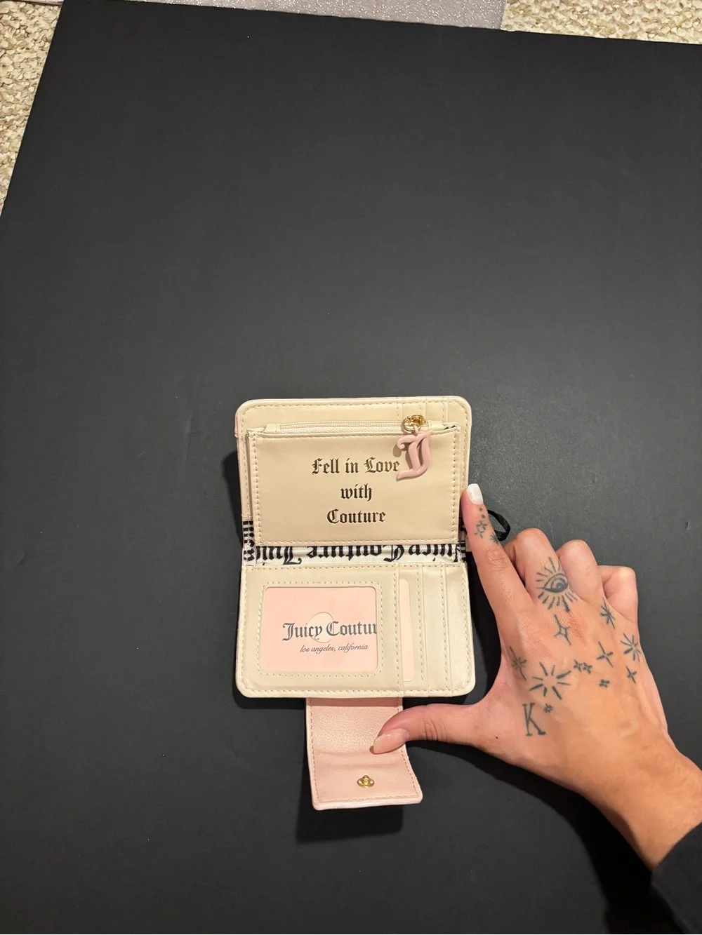 BRAND NEW! Blush Pink Juicy Couture Wallet💖 never used, great condition, cute!